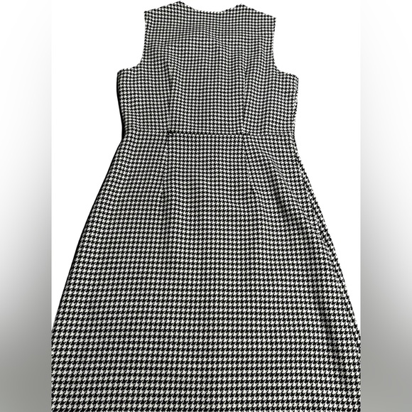 Cleo - Black and White dress - Picture 2 of 3